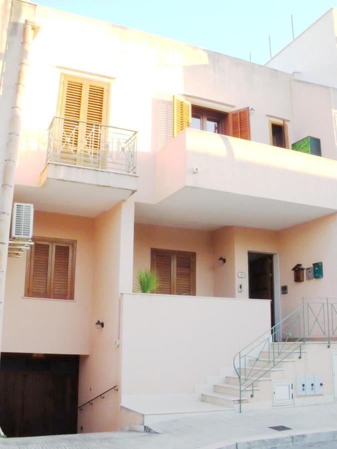 Case Colombo E Mattarella By Trerose Properties - Appartamenti Centrali Con Wi-Fi E Posto Auto Privato Gratuito San Vito Lo Capo Bagian luar foto